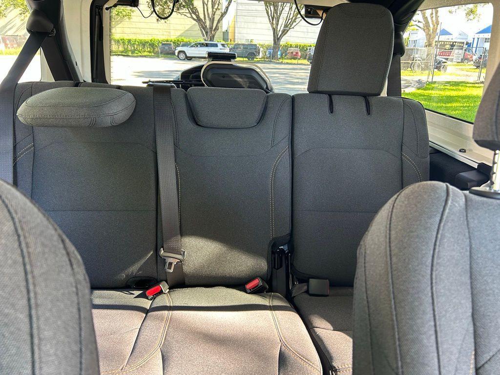 new 2025 Jeep Wrangler car, priced at $40,182