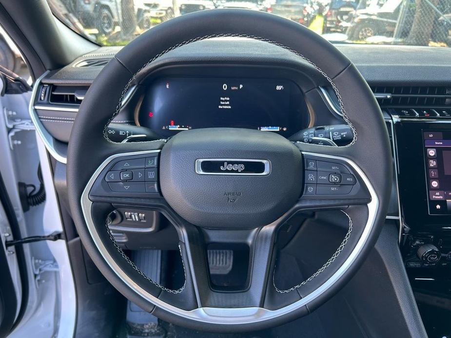 new 2024 Jeep Grand Cherokee L car, priced at $37,450