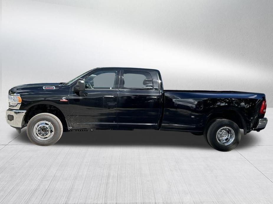 new 2024 Ram 3500 car, priced at $68,651