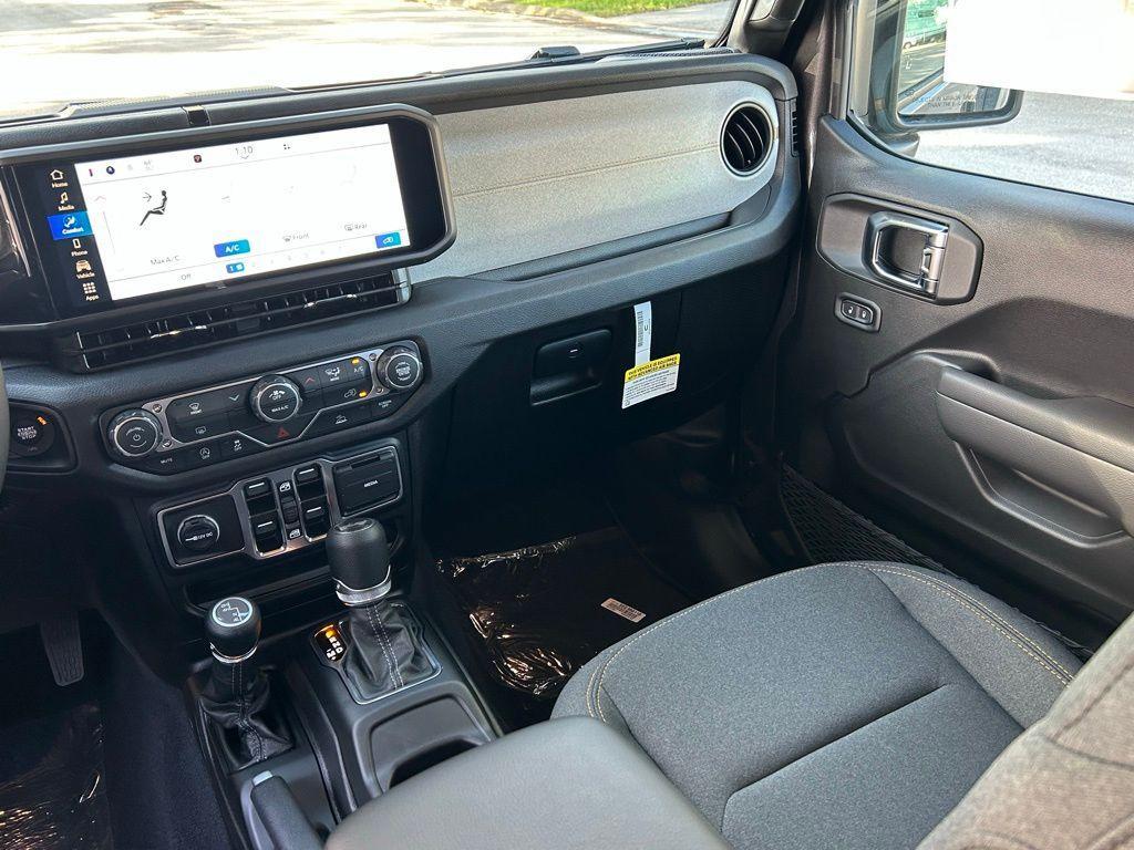 new 2026 Jeep Wrangler car