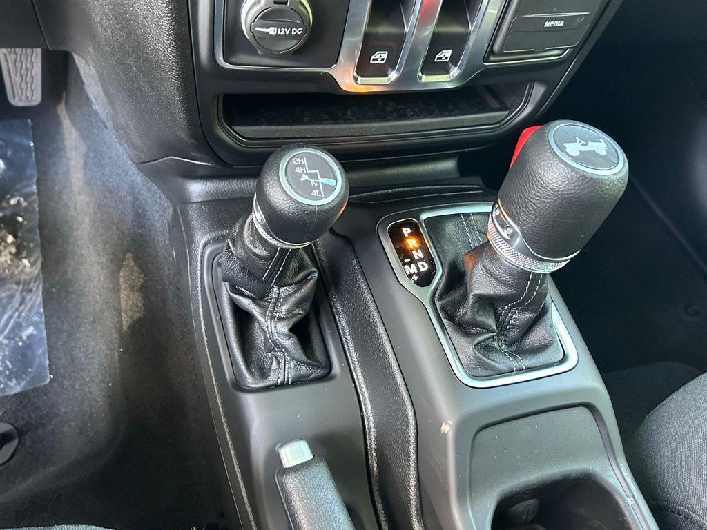 new 2025 Jeep Wrangler car, priced at $37,378