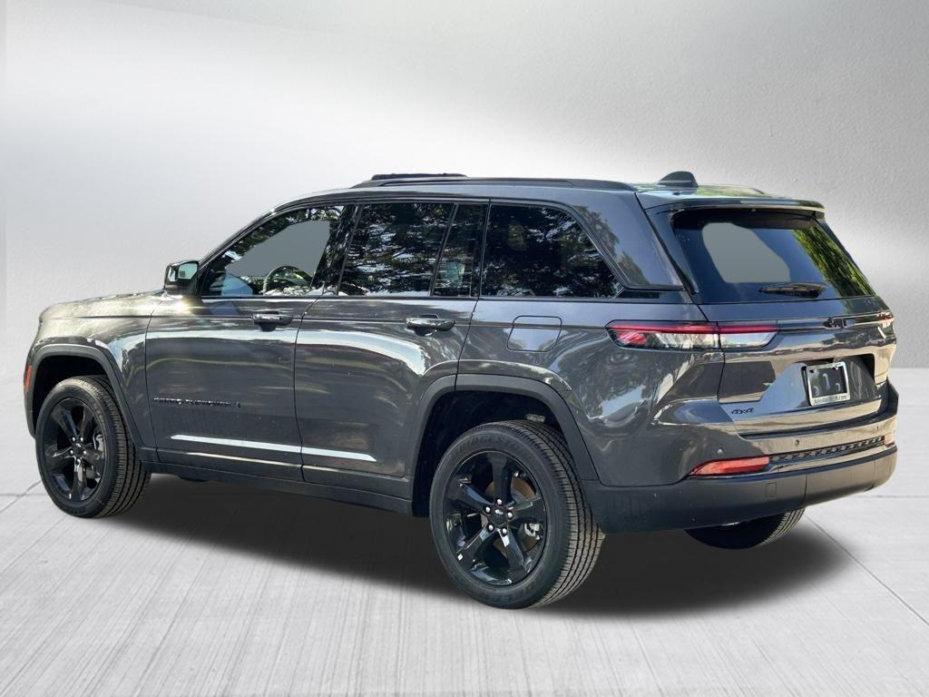 new 2025 Jeep Grand Cherokee car, priced at $41,821