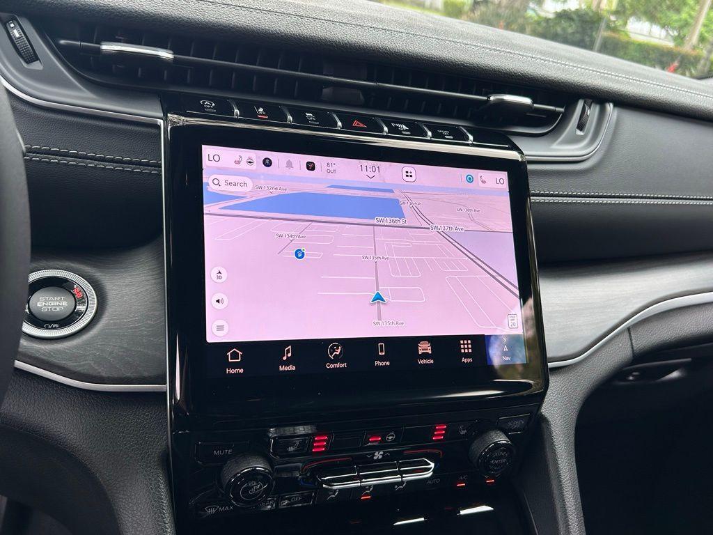 new 2025 Jeep Grand Cherokee L car, priced at $41,200