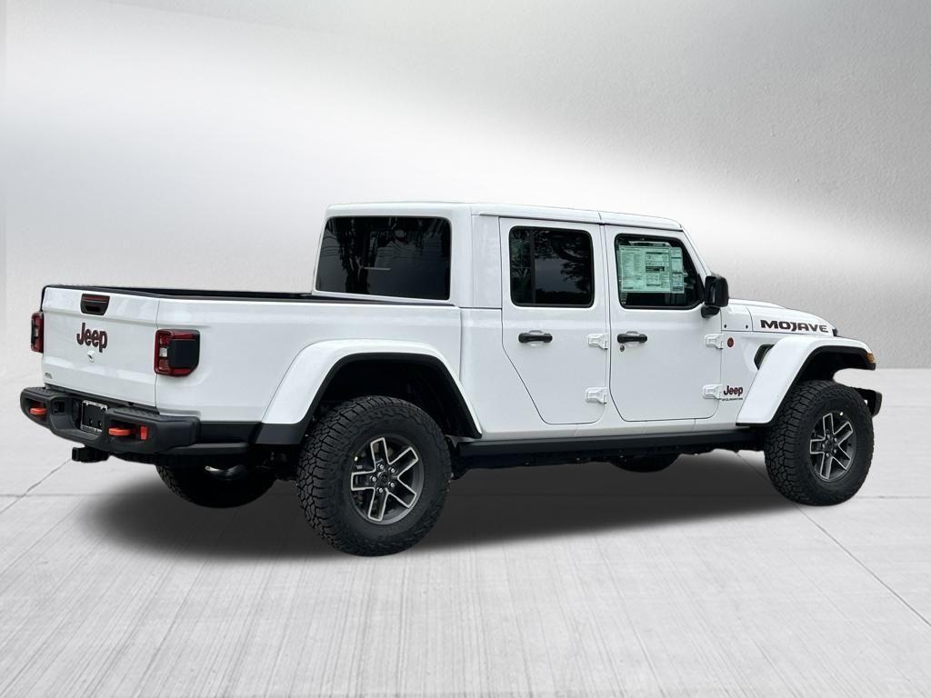 new 2025 Jeep Gladiator car, priced at $59,034