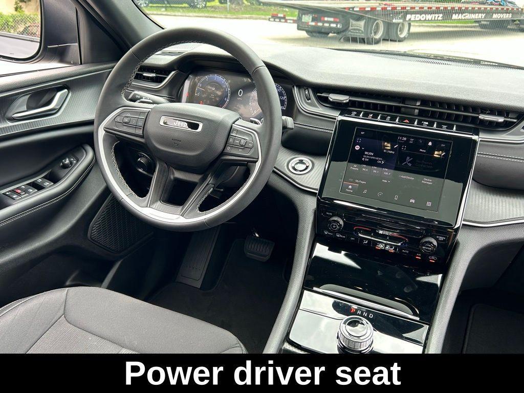 used 2024 Jeep Grand Cherokee car, priced at $28,543