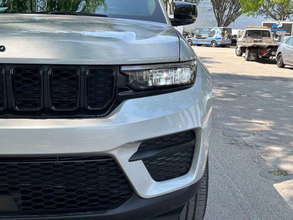 new 2024 Jeep Grand Cherokee car, priced at $37,736