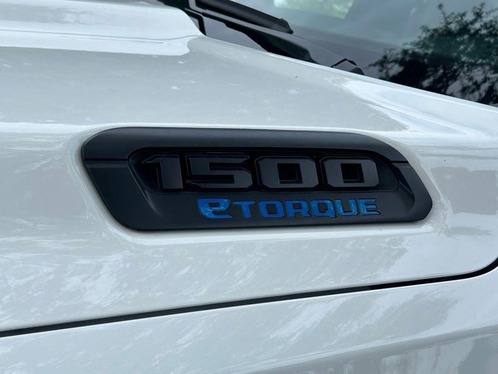 new 2025 Ram 1500 car, priced at $39,373