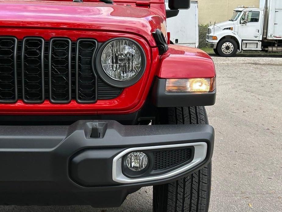 new 2024 Jeep Gladiator car, priced at $37,997