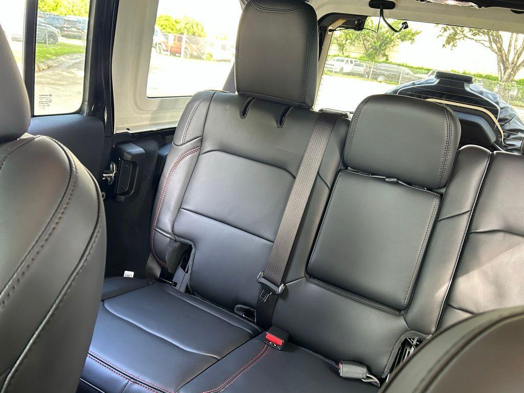 new 2026 Jeep Wrangler car