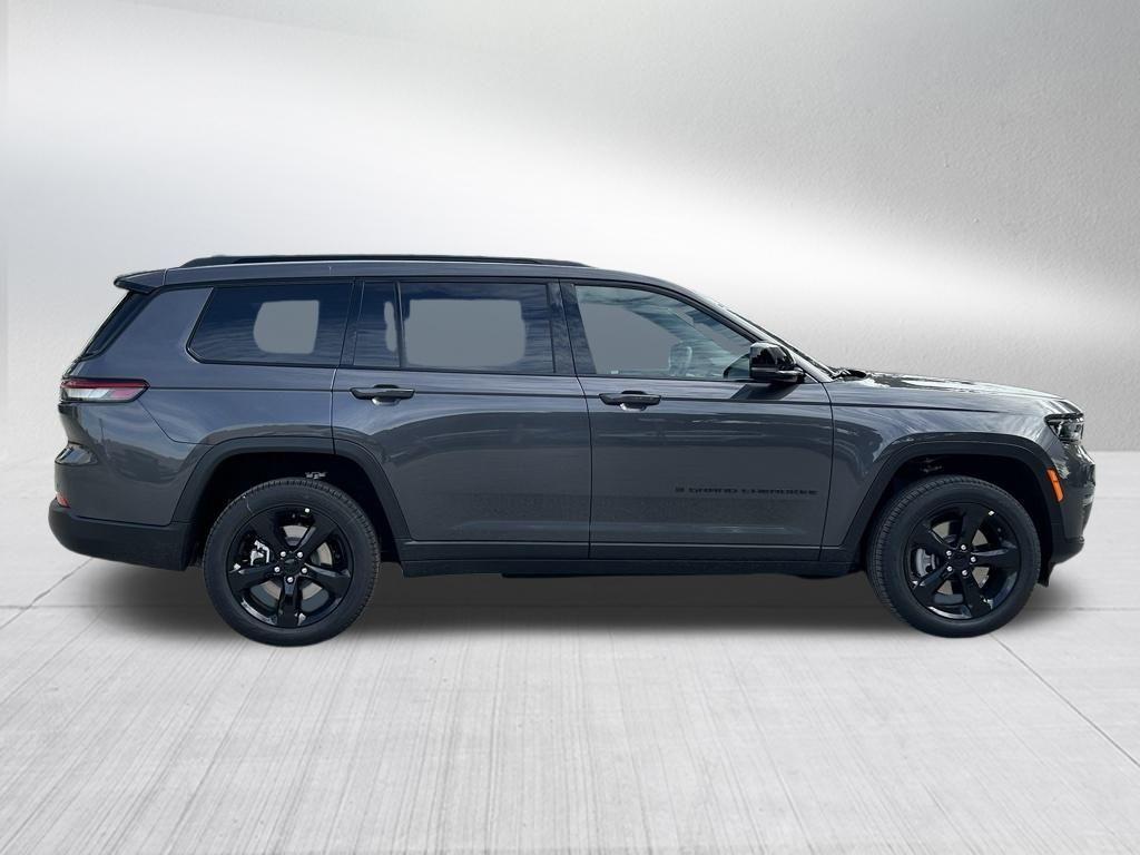 new 2025 Jeep Grand Cherokee L car, priced at $41,200
