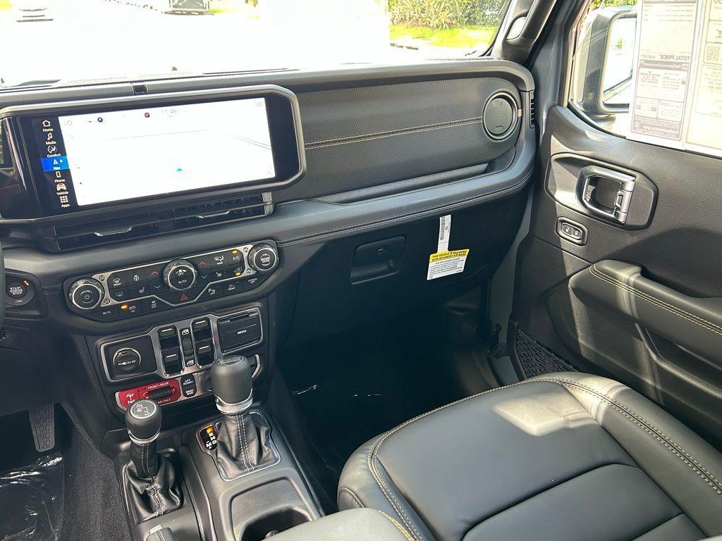 new 2025 Jeep Wrangler car, priced at $99,119