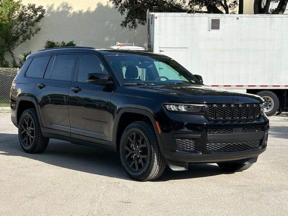 new 2024 Jeep Grand Cherokee L car, priced at $44,748