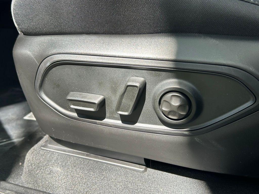 new 2025 Jeep Grand Cherokee L car, priced at $36,243