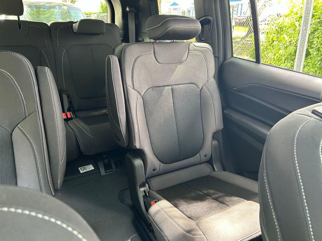 new 2025 Jeep Grand Cherokee L car, priced at $36,243