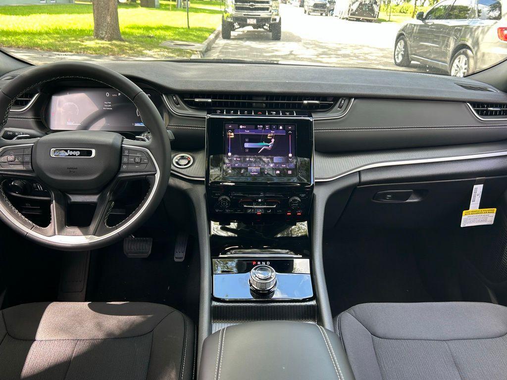 new 2025 Jeep Grand Cherokee L car, priced at $36,243