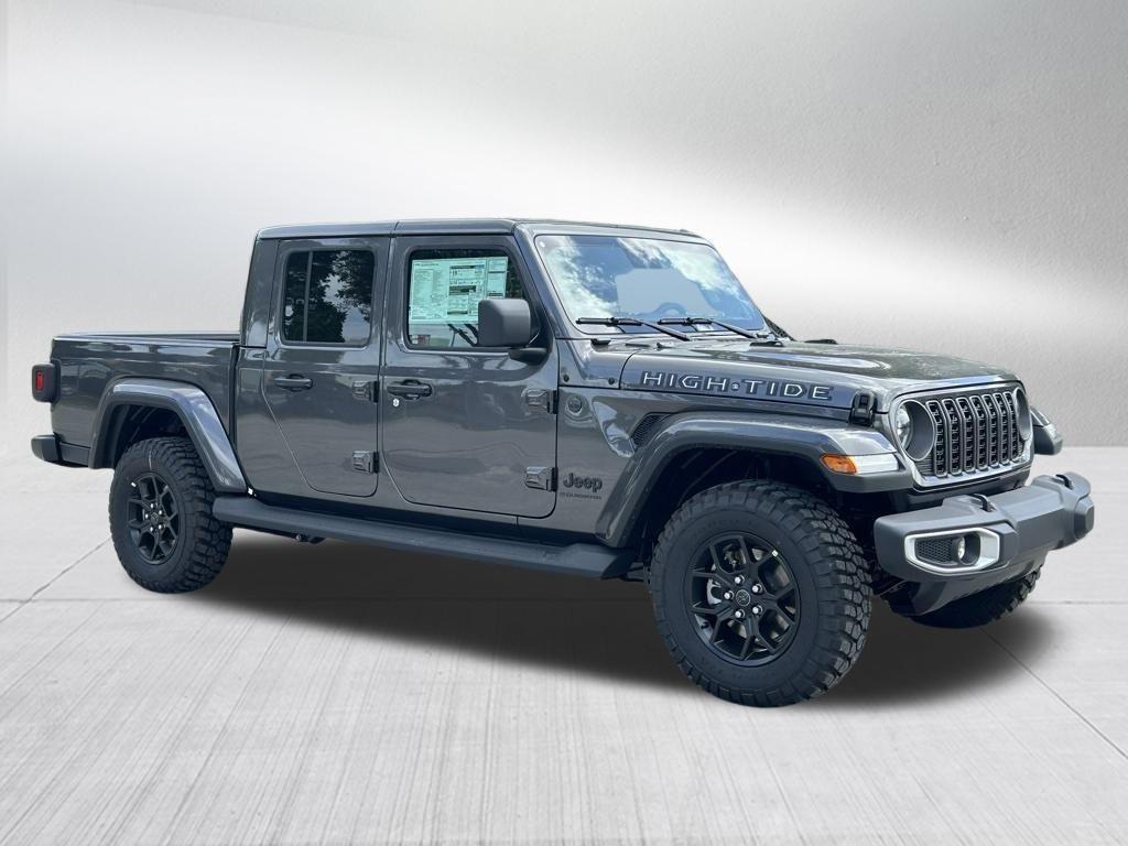 new 2025 Jeep Gladiator car, priced at $43,675