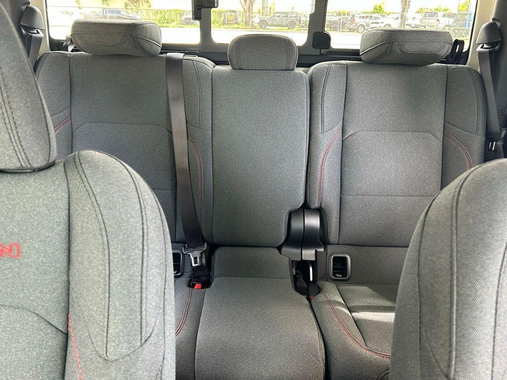 new 2025 Jeep Gladiator car, priced at $46,143