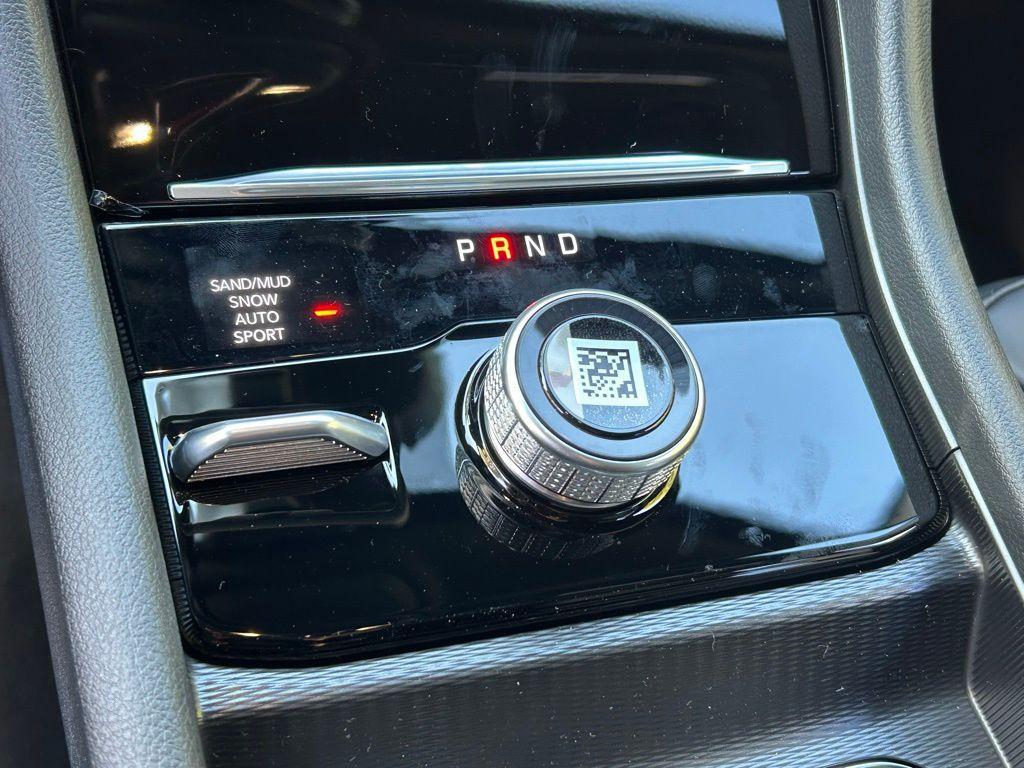 new 2025 Jeep Grand Cherokee L car, priced at $42,017