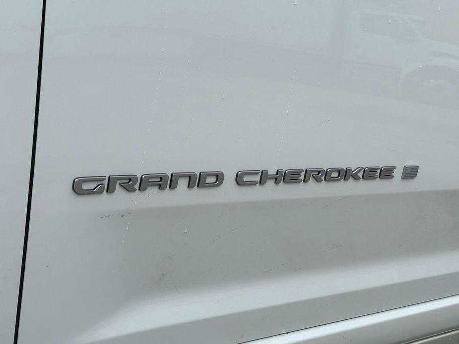 new 2024 Jeep Grand Cherokee L car, priced at $58,276