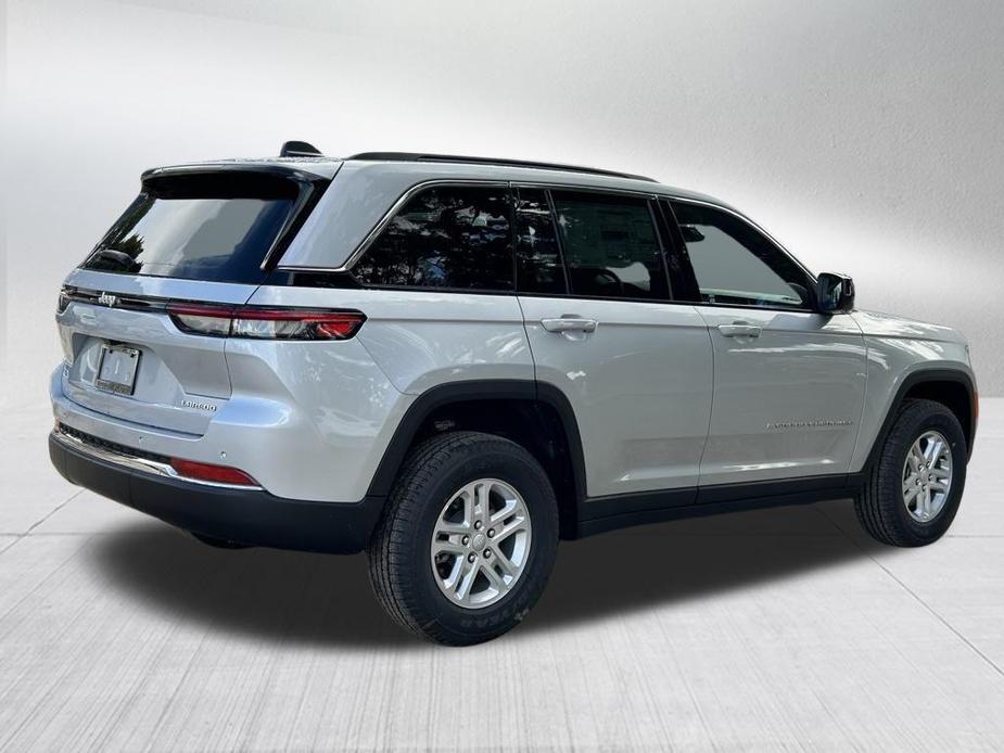 new 2025 Jeep Grand Cherokee car, priced at $33,377