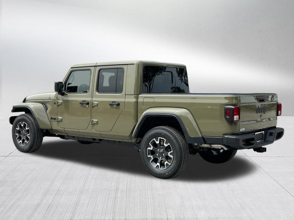 new 2025 Jeep Gladiator car, priced at $47,413