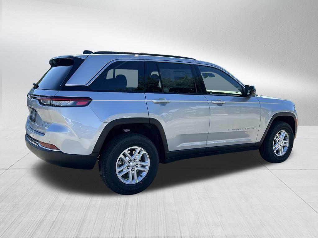 new 2025 Jeep Grand Cherokee car, priced at $36,045