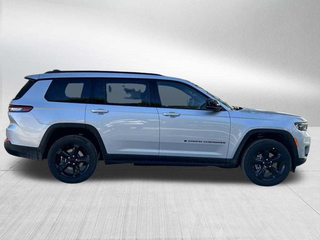 new 2024 Jeep Grand Cherokee L car, priced at $42,441