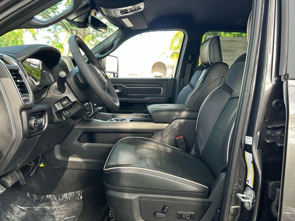 new 2025 Ram 2500 car, priced at $72,771