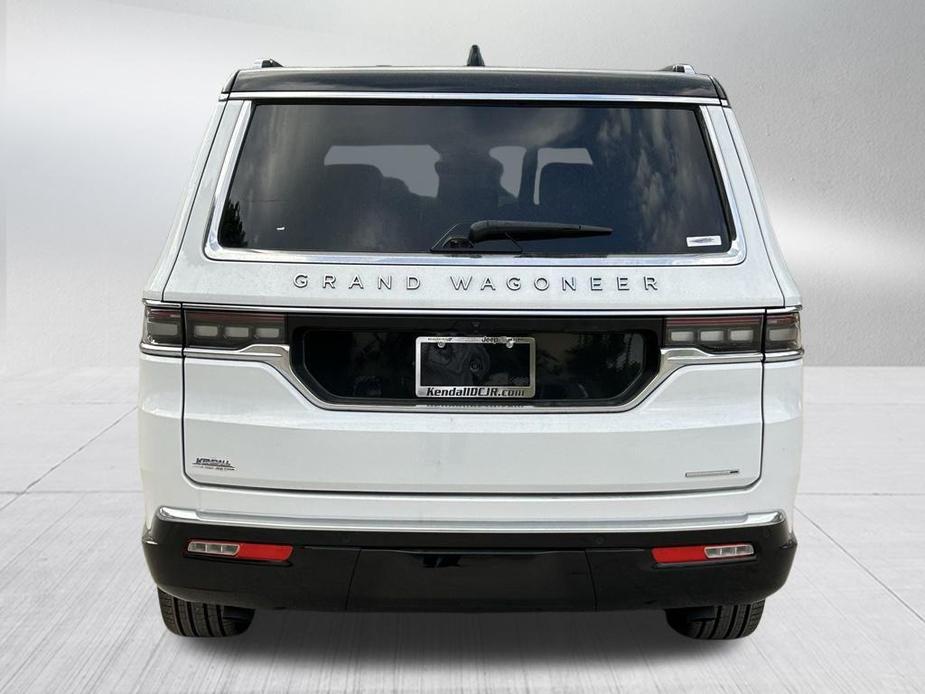 new 2024 Jeep Grand Wagoneer L car, priced at $105,171