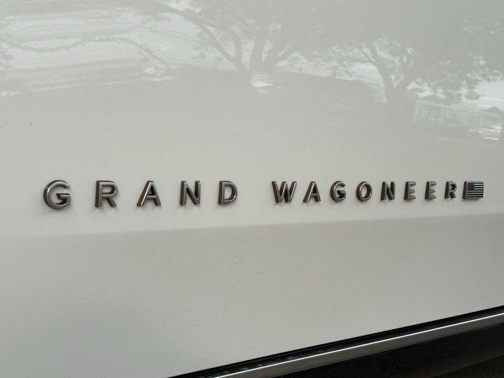 new 2024 Jeep Grand Wagoneer L car, priced at $105,171