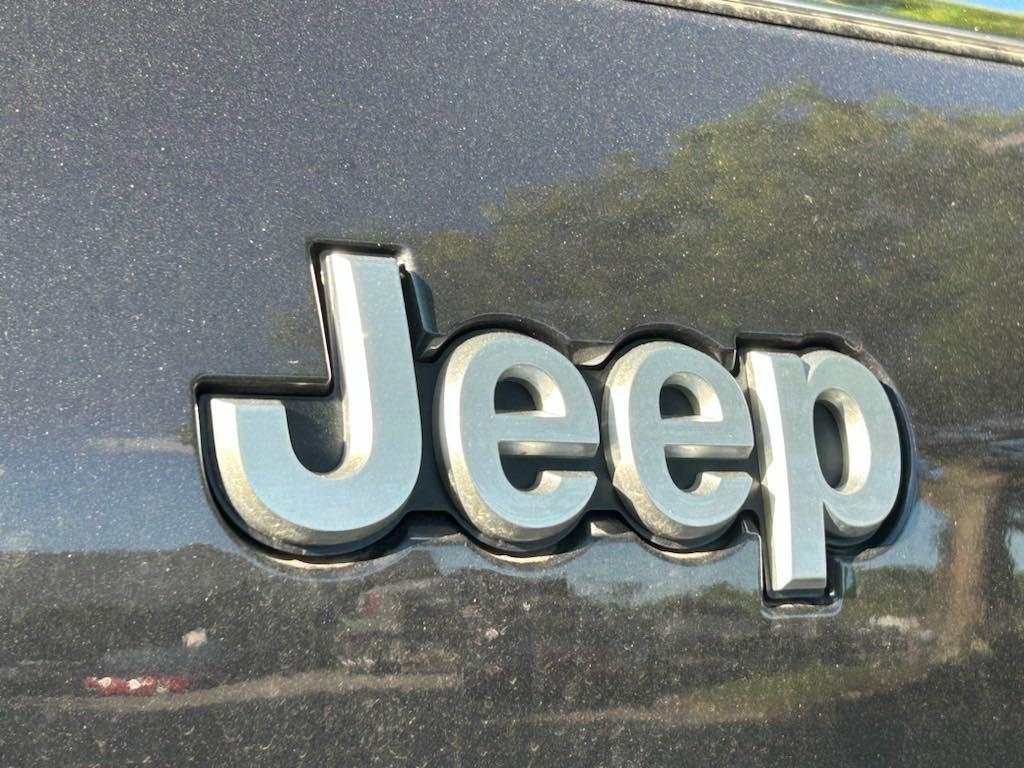 new 2024 Jeep Grand Cherokee L car, priced at $34,621