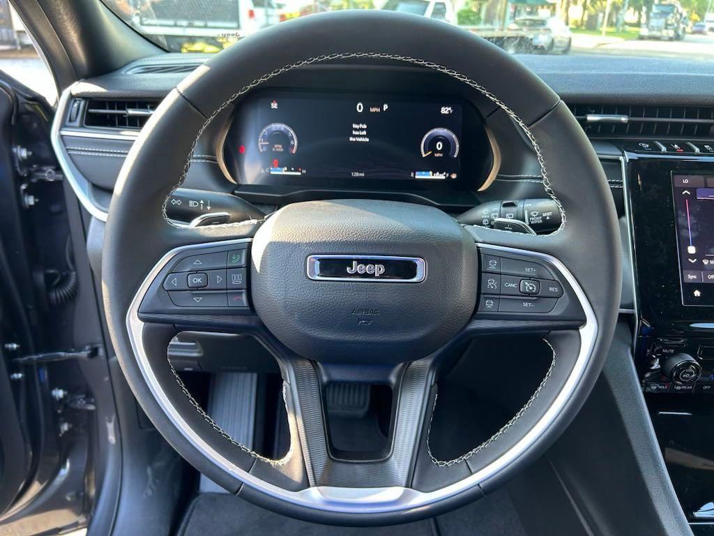 new 2024 Jeep Grand Cherokee L car, priced at $34,621