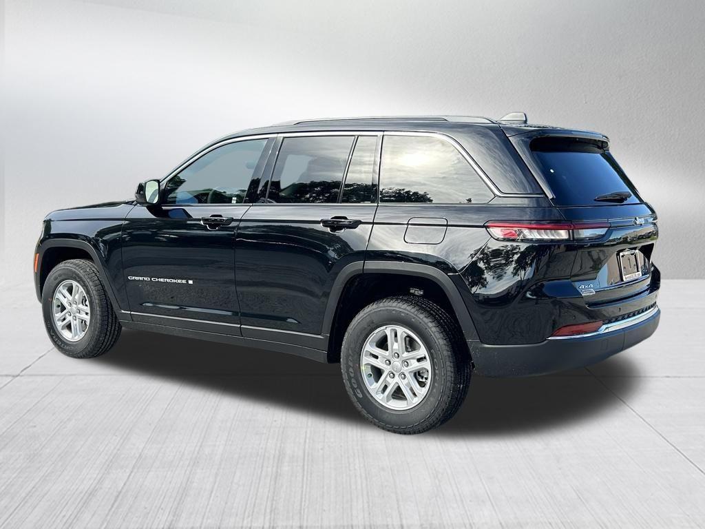 new 2025 Jeep Grand Cherokee car, priced at $35,129