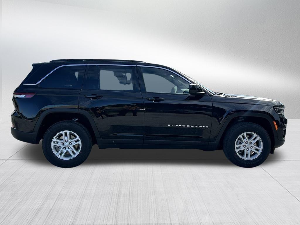 new 2025 Jeep Grand Cherokee car, priced at $35,129