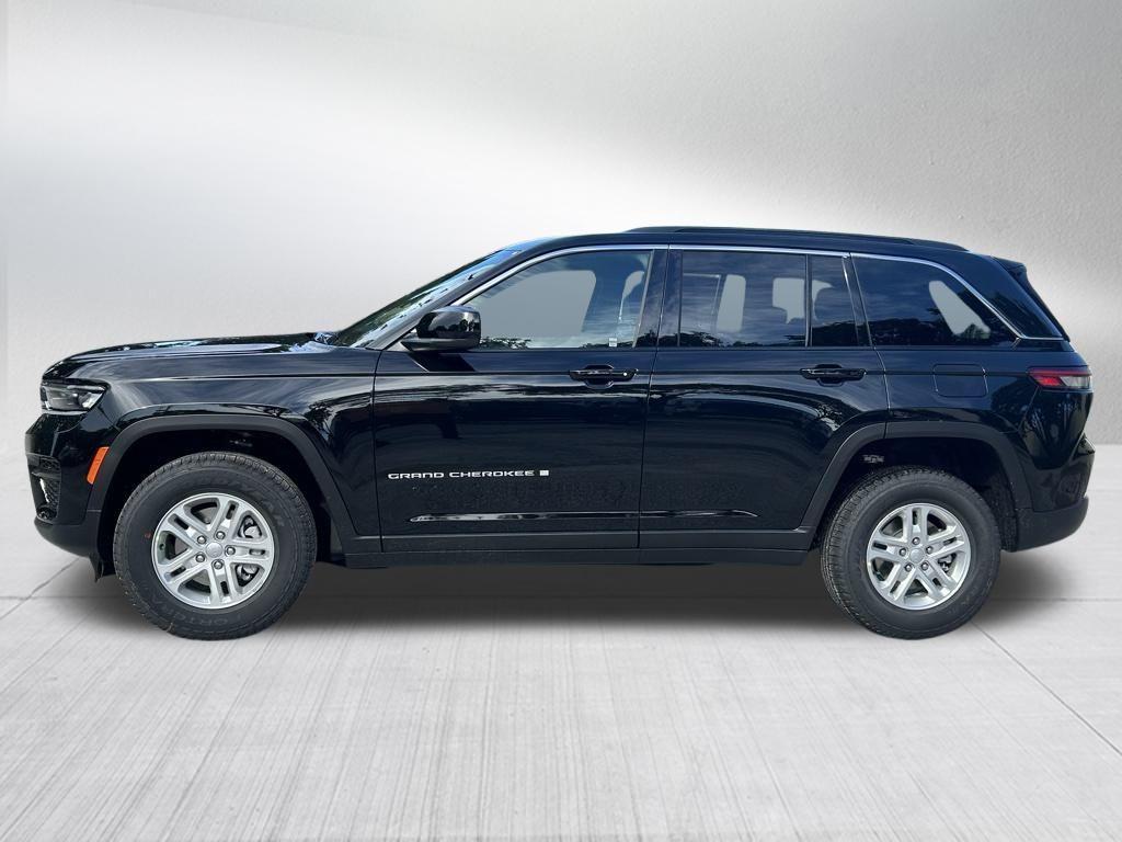 new 2025 Jeep Grand Cherokee car, priced at $35,129
