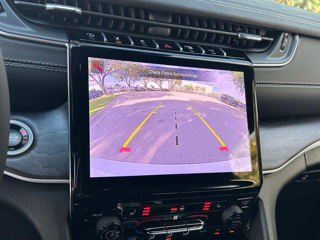 new 2025 Jeep Grand Cherokee L car, priced at $40,659