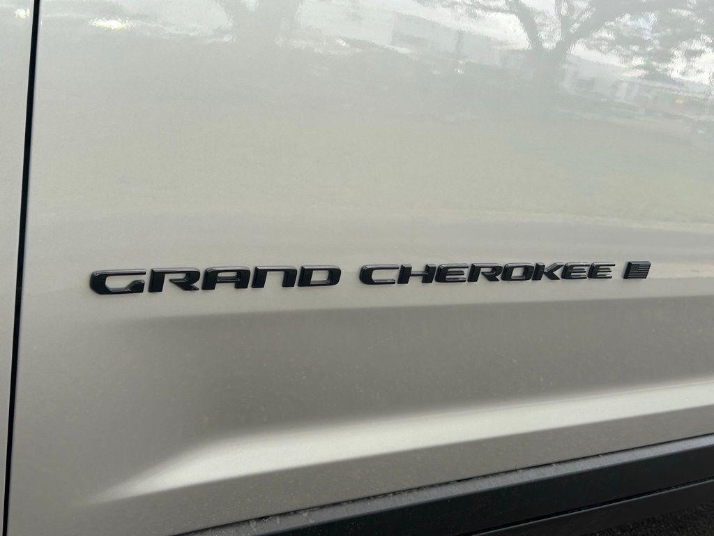 new 2025 Jeep Grand Cherokee car, priced at $41,905