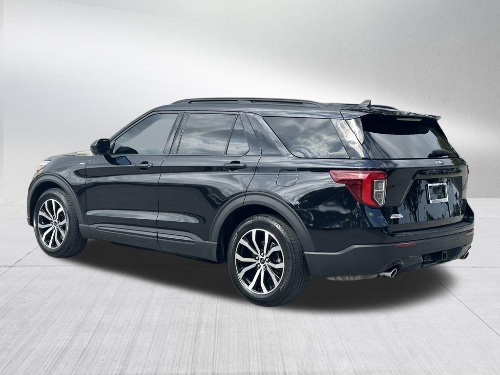 used 2022 Ford Explorer car, priced at $28,579