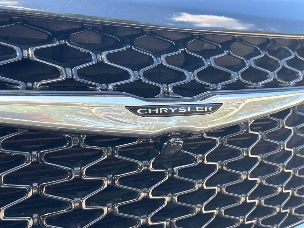 used 2022 Chrysler Pacifica car, priced at $18,988