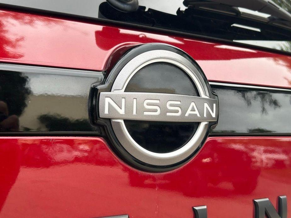 used 2022 Nissan Pathfinder car, priced at $24,997