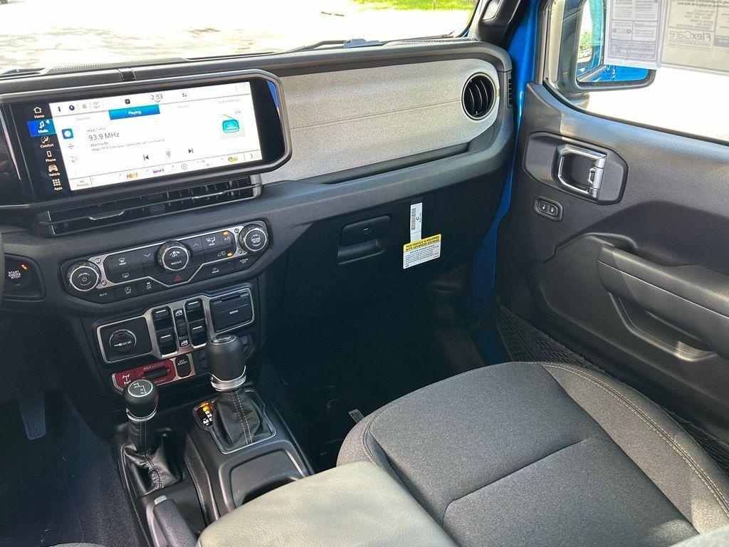 new 2026 Jeep Wrangler car