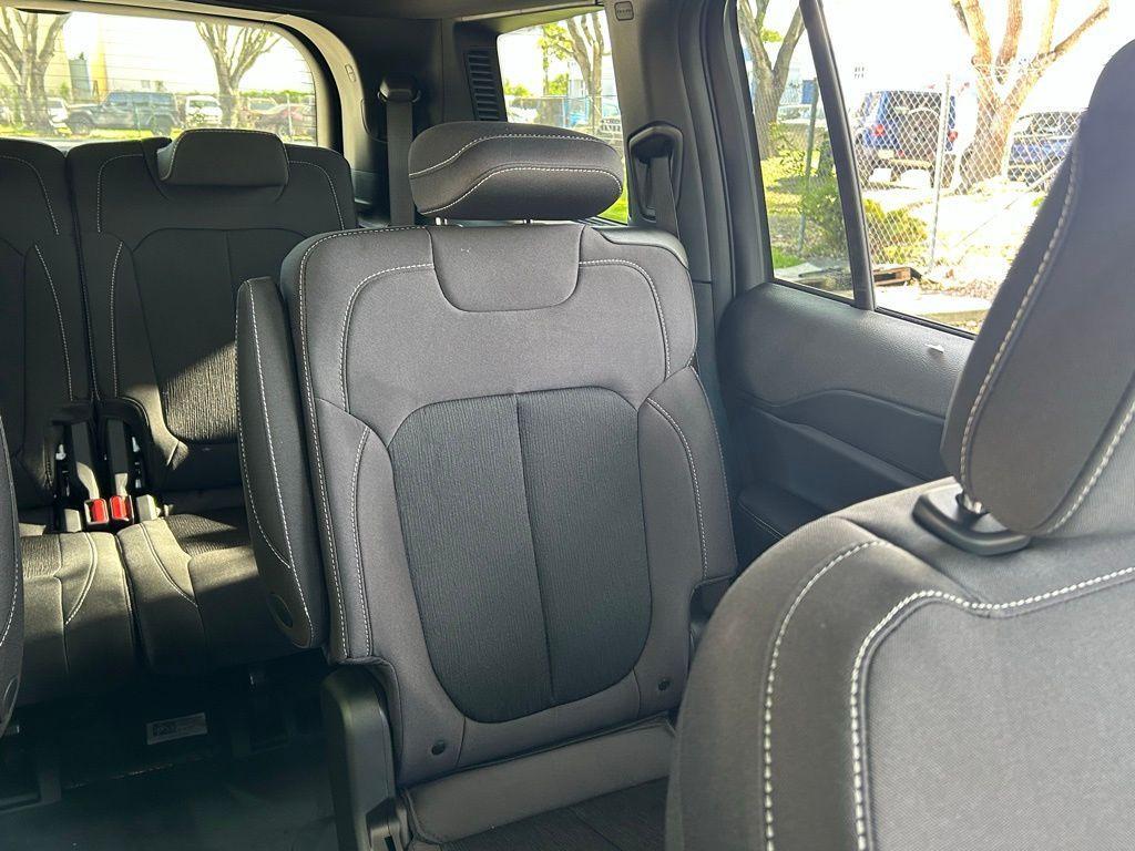 new 2025 Jeep Grand Cherokee L car, priced at $35,614