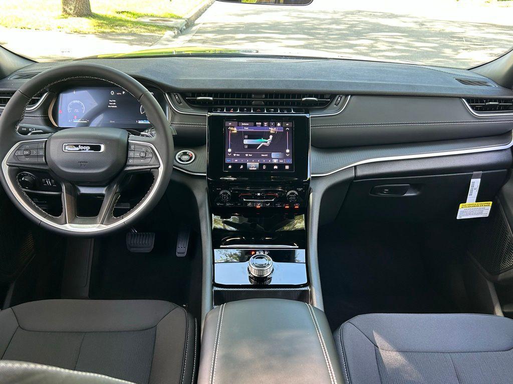 new 2025 Jeep Grand Cherokee L car, priced at $35,614
