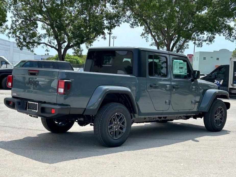 new 2024 Jeep Gladiator car, priced at $41,296