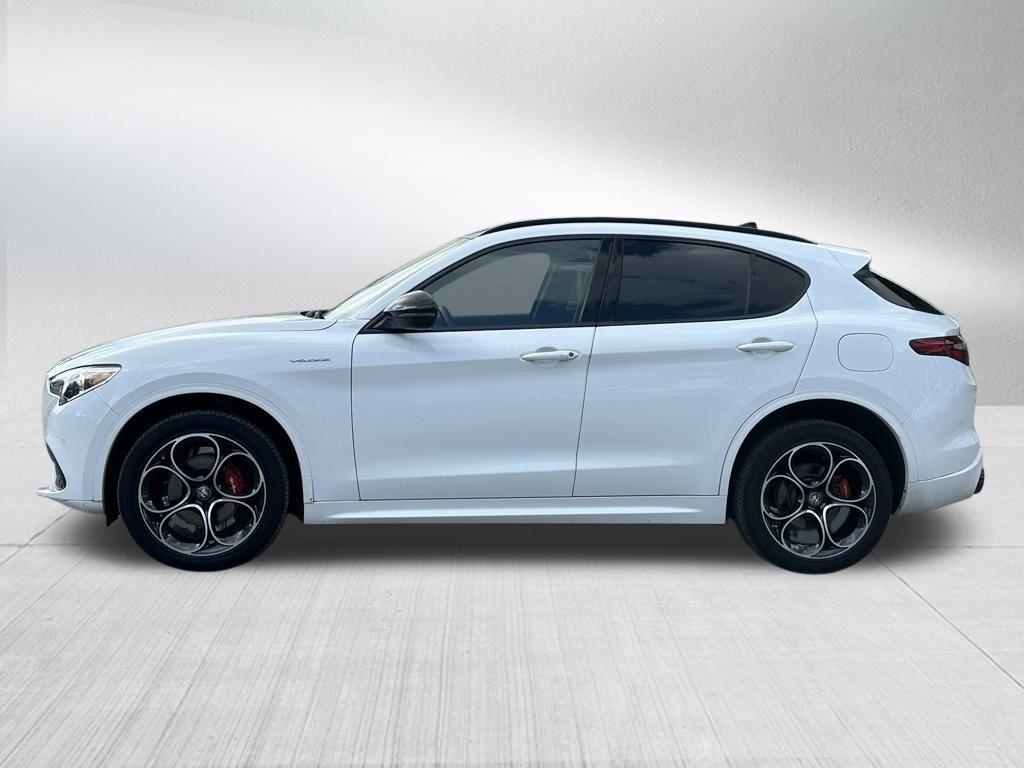 used 2022 Alfa Romeo Stelvio car, priced at $30,686