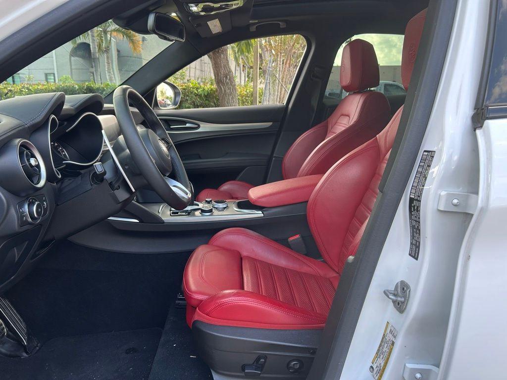 used 2022 Alfa Romeo Stelvio car, priced at $30,686