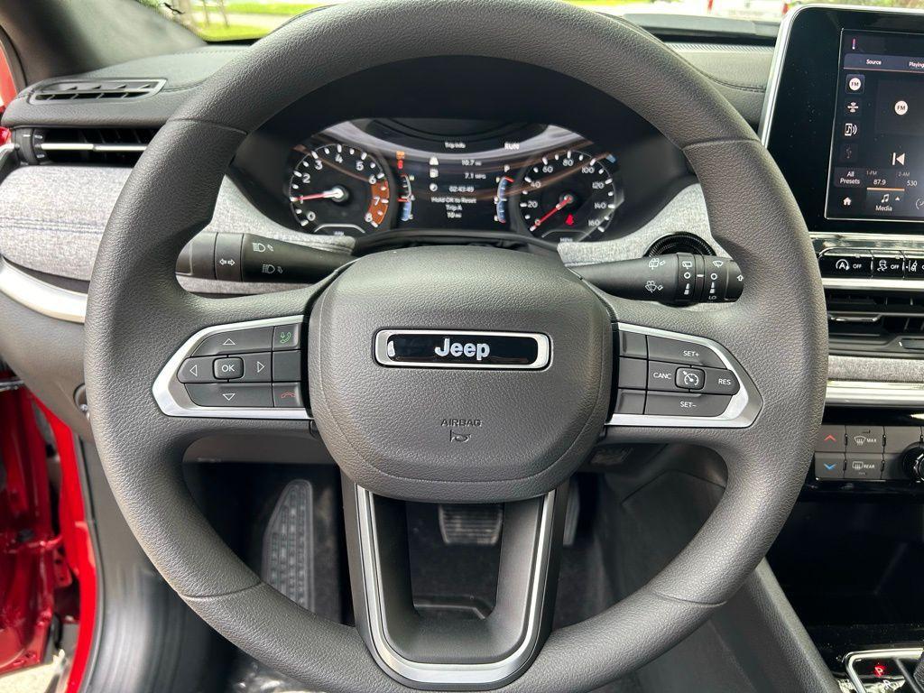 new 2025 Jeep Compass car, priced at $26,124