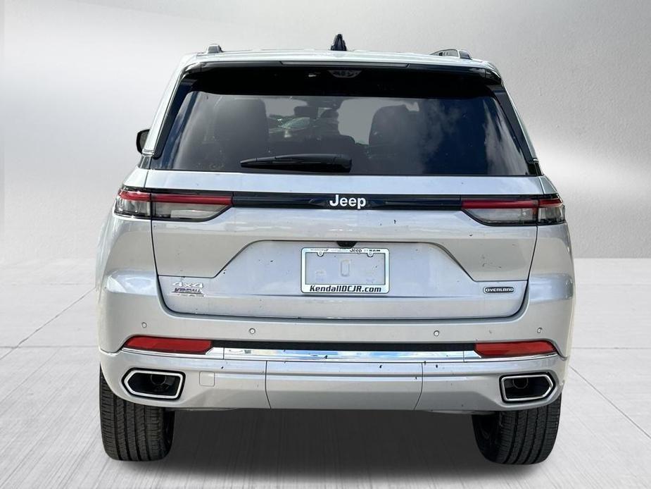 new 2024 Jeep Grand Cherokee car, priced at $51,053