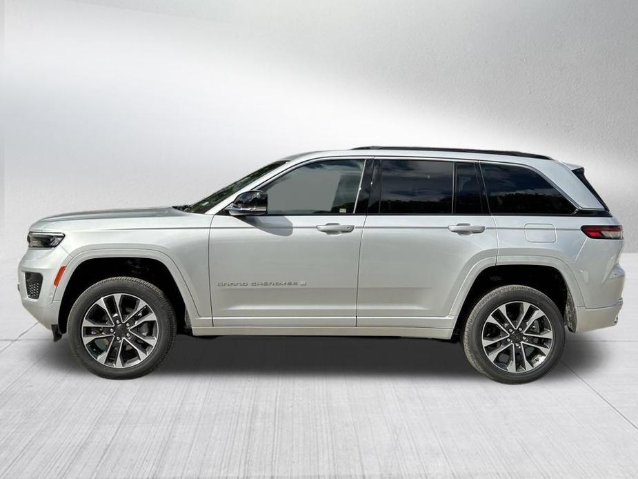 new 2024 Jeep Grand Cherokee car, priced at $51,053