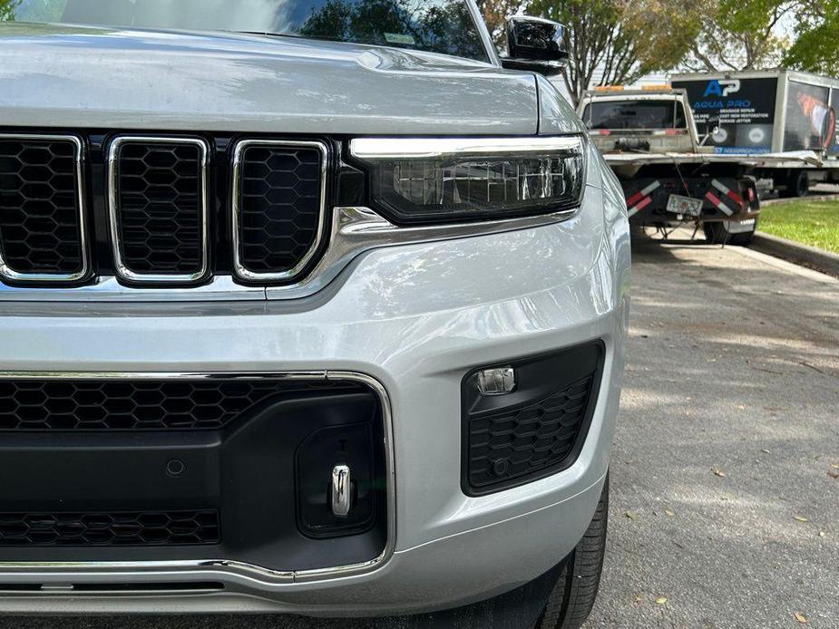 new 2024 Jeep Grand Cherokee car, priced at $51,053